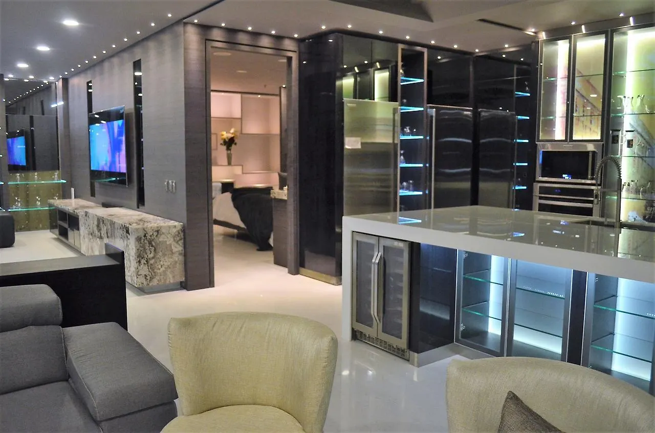 Hotel Paris Luxury Suites Medellin